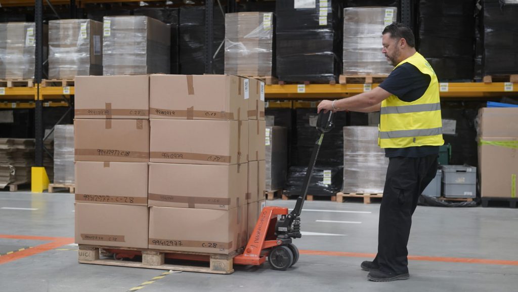 diferencia entre logistica y cadena de suministro